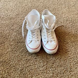 Men’s white converse